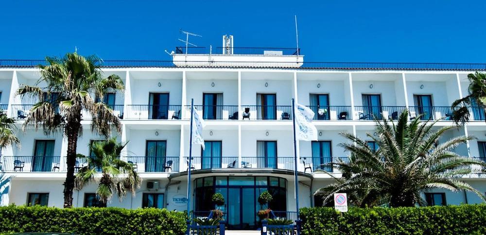 Ticho'S Greenblu Hotel Castellaneta Marina Exterior foto