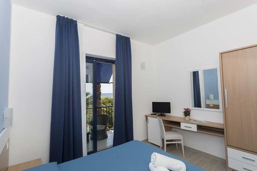 Ticho'S Greenblu Hotel Castellaneta Marina Exterior foto