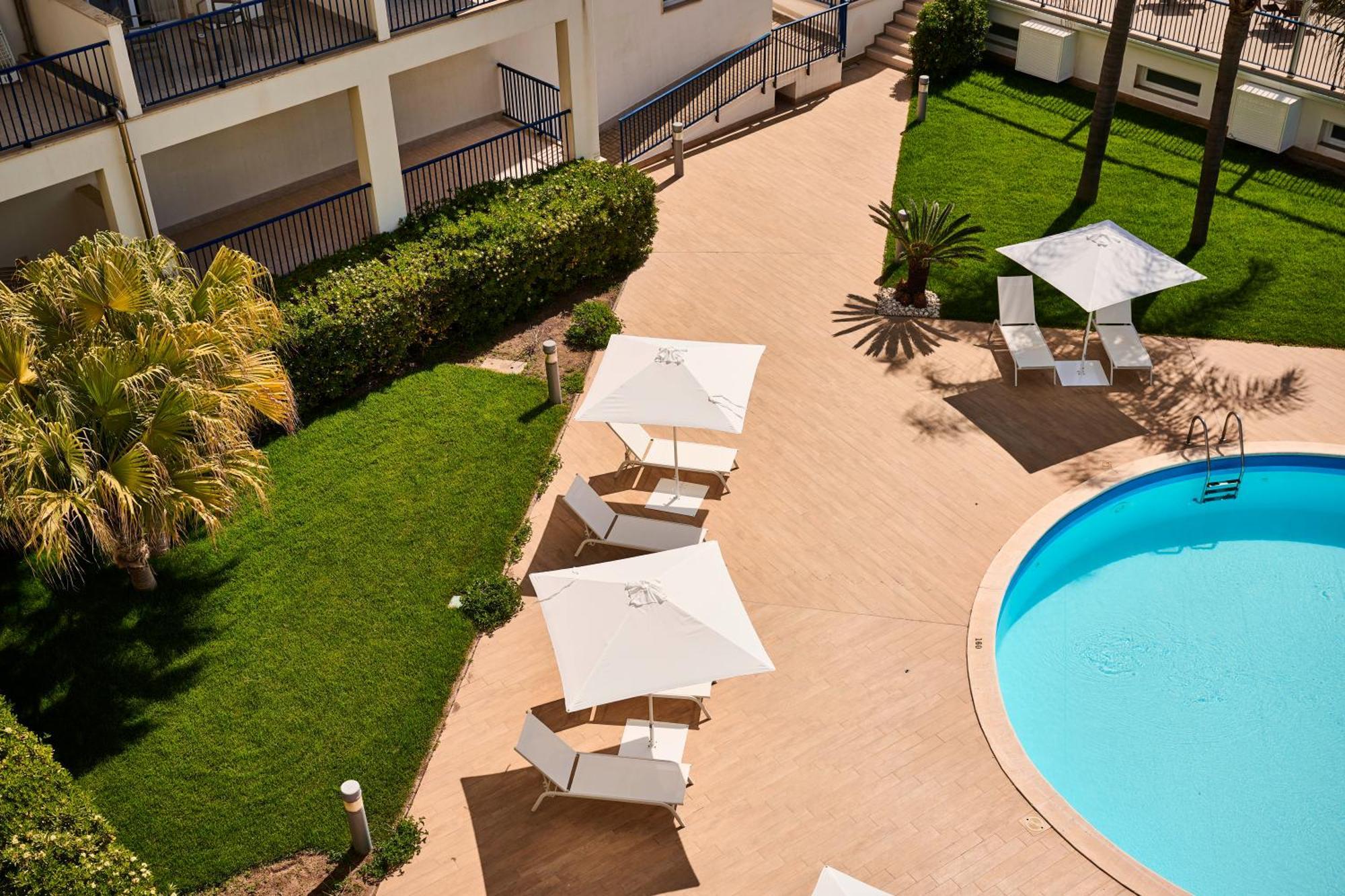 Ticho'S Greenblu Hotel Castellaneta Marina Exterior foto